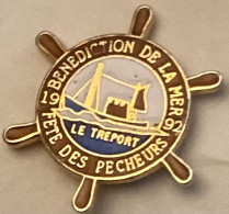 Pin S LE TREPORT Fête De LA PECHE - Ciudades