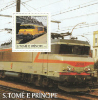 Sao Tome Et Principe - BLOC N°260 ** (2003) Trains - Sao Tome Et Principe