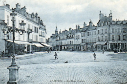 DER	89	69	Avallon	La Place Vauban	5	Circulée 	1905 - Avallon