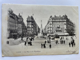 CPA - 69 - LYON - Place De La République - Lyon 1