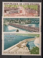 COTE D'IVOIRE - 1959 - Poste Aérienne PA N°YT. 18 à 20 - Vues - Neuf Luxe ** / MNH / Postfrisch - Côte D'Ivoire (1960-...)