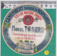 D841 FROMAGE CAMEMBERT VALLEE DE LA SEULLES TABARD AUDRIEU MOULIN DE TAILLEBOSQ CALVADOS - Quesos