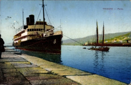 CPA Triest Friuli Venezia Giulia, Porto, Hafen, Dampfer Vor Anker - Sonstige & Ohne Zuordnung
