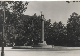 Original Photo Berlin Schöneberg, Hirschbrunnen In Rudolph Wilde Park, Um 1946, Ca. 13 X 18 Cm - Fotografia