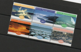ROSS DEPENDENCY  -  1997 - ICE FORMATIONS SET OF 6 IN BLOCK   MINT NEVER HINGED - Unused Stamps