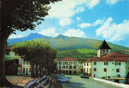 64 SARE LA PLACE ET L EGLISE - Sare