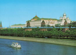 D260624 View Of The Kremlin From Moscow River V O Vneshposyltorg - World