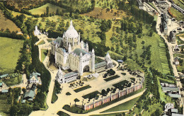 14 LISIEUX VUE AERIENNE VERS LA BASILIQUE - Lisieux
