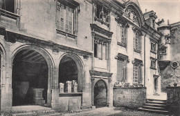18 BOURGES L HOTEL LALLEMANT - Bourges