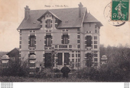 A15-89) TOUCY - YONNE - VILLA DU PARC -  ANIMEE - HABITANT -  EN 1911 - Toucy