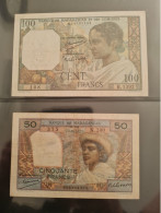 Billets Comores/  Lot De 2 Billets Etat Moyen..100 Françs Et 50 Françs - Comoros