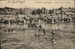 CPA Trouville Sur Mer La Plage A L'heure Des Bains - Trouville