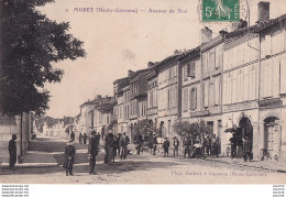 I15-31) MURET - HAUTE GARONNE -  AVENUE DE NOE - HABITANTS - EN 1909 - Muret