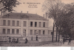 I33-79) COULONGES SUR  L ' AUTIZE - DEUX SEVRES - ECOLE DES FILLES  - EN  1929 - ( 2 SCANS ) - Coulonges-sur-l'Autize