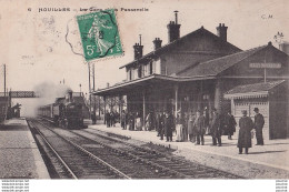 I24-78) HOUILLES - LA GARE ET LA PASSERELLE AVEC TRAIN ET VOYAGEURS - EN 1909 - Houilles