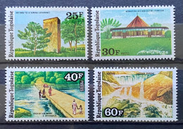 Lot De 4 Timbres Neufs** Togo 1975 Y&t N° 832 à 835 - Togo (1960-...)