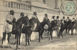 CPA Militaria Marseille Exposition Coloniale Spahis Escortant Le Roi Du Cambodge - Uniforms