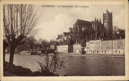 CPA Auxerre La Cathedrale Vue Des Quais - Auxerre