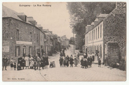 22 - GUINGAMP - La Rue Rustang - HERNIOU Hotel Restaurant - Tres Belle Animation - Cpa - Côtes D'armor - Guingamp