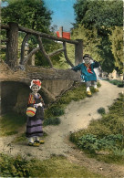 Folklore - Auvergne - Livradoue Dansaïre - Je Reviens Du Marché - Enfants - CPSM Grand Format - Carte Neuve - Voir Scans - Kostums