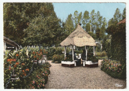 22 - LANRELAS - Le Jardin De L'auberge - Interieur De L'auberge Des Rochers - Cpsm - Côtes D'armor - Sonstige & Ohne Zuordnung