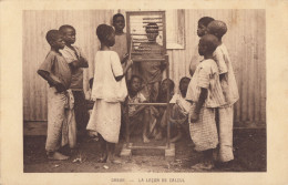 CPA - La Leçon De Calcul - Gabun