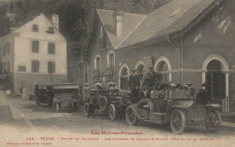 65 GEDRE ROUTE DE GAVARNIE LES AUTOBUS DEVANT L HOTEL DE LA GROTTE CPA BON ETAT - Sonstige & Ohne Zuordnung