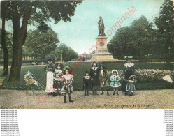 51.  REIMS . Square De La Gare . - Reims