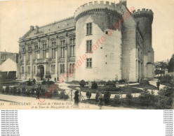 16.  ANGOULEME .  Façade De L'Hôtel De Ville . - Angouleme