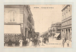 CPA  Dépt 71 : AUTUN  :   Avenue De La Gare - Autun