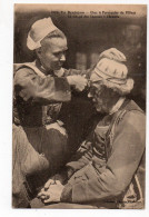 CHEZ LE PERRUQUIER En BRETAGNE * COUPE CHEVEUX à L'ECUELLE* COIFFE * Carte N° 6808 * Coll. Villard, Quimper - Sonstige & Ohne Zuordnung