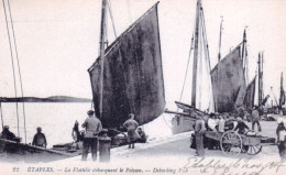 62 - Pas De Calais - ETAPLES - La Flotille Debarquant Le Poisson - Etaples