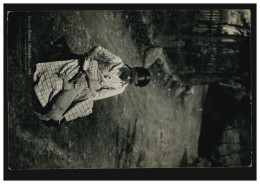 Foto-AK Mädchen Mit Milchflasche Füttert Schwein, OBERKIRCH 6.6.1906 Auslands-PK - Sonstige & Ohne Zuordnung
