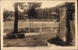 CPA Montargis Loiret, Un Coin Du Stade - Sonstige & Ohne Zuordnung