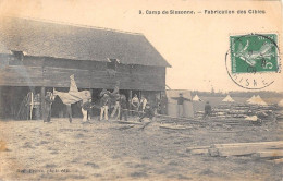 AISNE  02  CAMP DE SISSONNE - FABRICATION DES CIBLES - MILITARIA - Sissonne