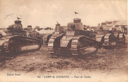 AISNE  02  CAMP DE SISSONNE - PARC DE TANKS - MILITARIA - Sissonne