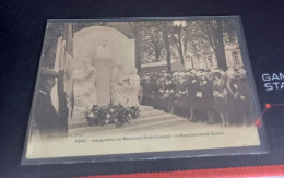 PONS -  Inauguration Du Monument Emile Combes - Le Monument Et Les écoles - Pons