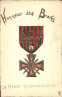 CPA Militaria Medaille Honneur Aux Braves (dessin A La Main) - Uniformen