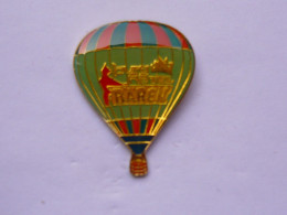 Pin S MONGOLFIERE BURG HOTEL BAREN ALLEMAGNE BQ - Mongolfiere