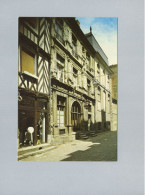 Rennes (35) : Maison De Du Guesclin Et La Rue Du Chapitre - Rennes