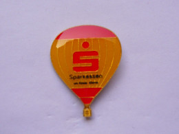 Pin S MONGOLFIERE SPARKASSEN GROUPE FINANCIER BQ - Mongolfiere