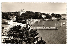 CPA JUAN-les-PINS - Le Casino Et La Plage (194718) - Juan-les-Pins