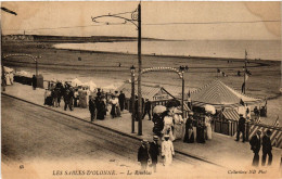CPA Les SABLES-d'OLONNE Le Remblai (394209) - Sables D'Olonne