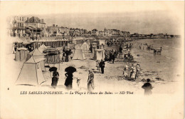 CPA Les SABLES-d'OLONNE - La Plage A L'Heure Des Bains (637171) - Sables D'Olonne