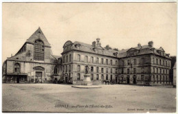 27 / BERNAY - Place De L'Hôtel De Ville - Bernay
