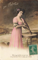 CPA Fantaisie-Femme-Poisson D'Avril-1er Avril-RARE-Timbre    L3918 - Erster April