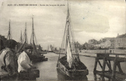 CPA Port En Bessin Sortie Des Barques De Peche Bateaux - Sonstige & Ohne Zuordnung