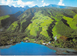 Polynésie Française TAHITI Le Village De PUEU Sur La Presqu'île  (Photo Erwin Christian 325 Tahiti  )*PRIX FIXE - Polynésie Française