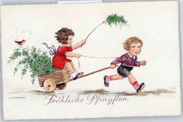 50720534 - Maedchen Auf Blumenwagen - Pfingsten