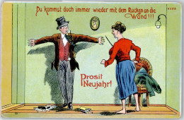 51558004 - Frau Zigarette - Neujahr